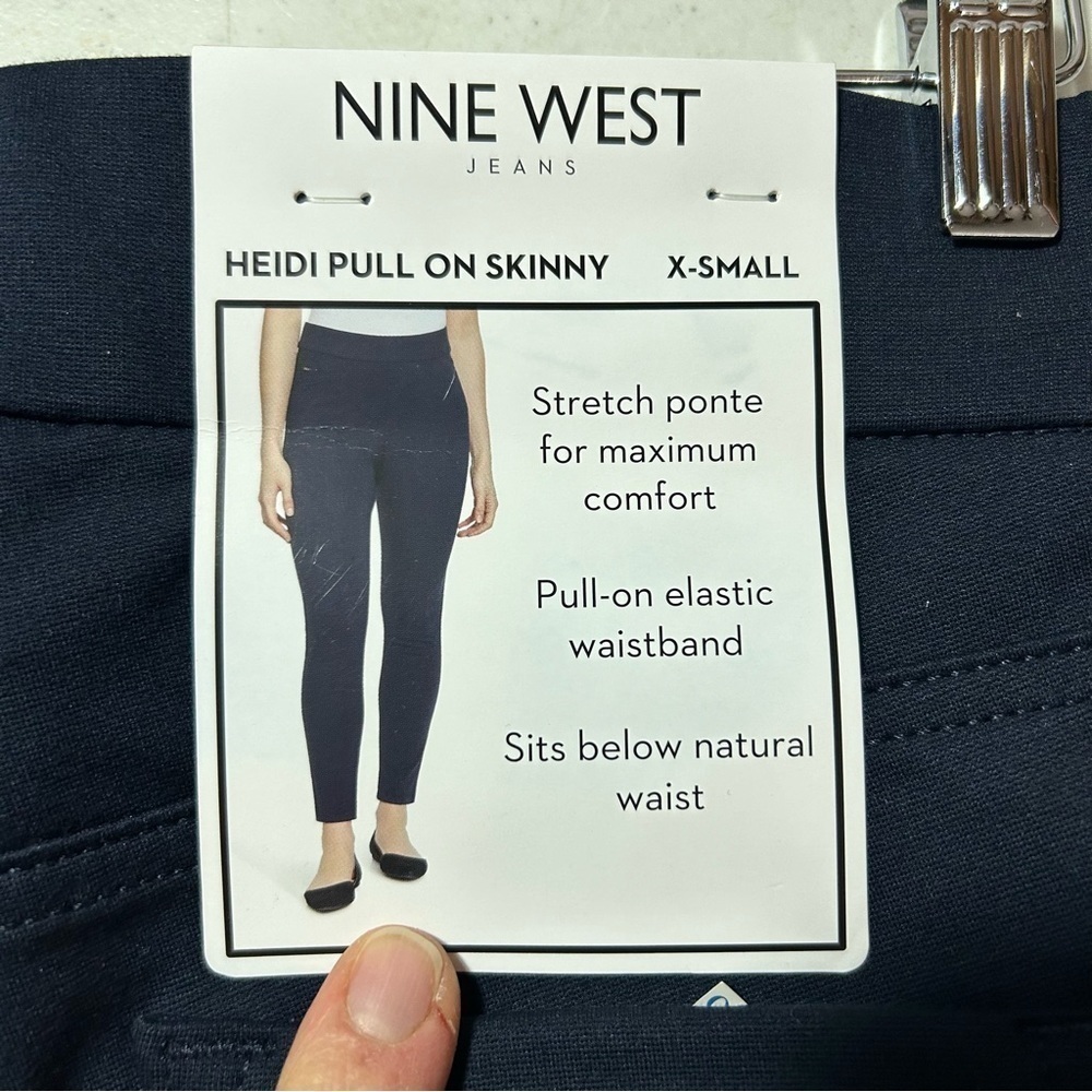 NEW Nine West Heidi Pull-On Skinny Jeans Navy Blue Size XS - Picture 6 of 6